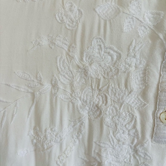 DYLAN White Floral Embroidered Dress - Picture 5 of 17